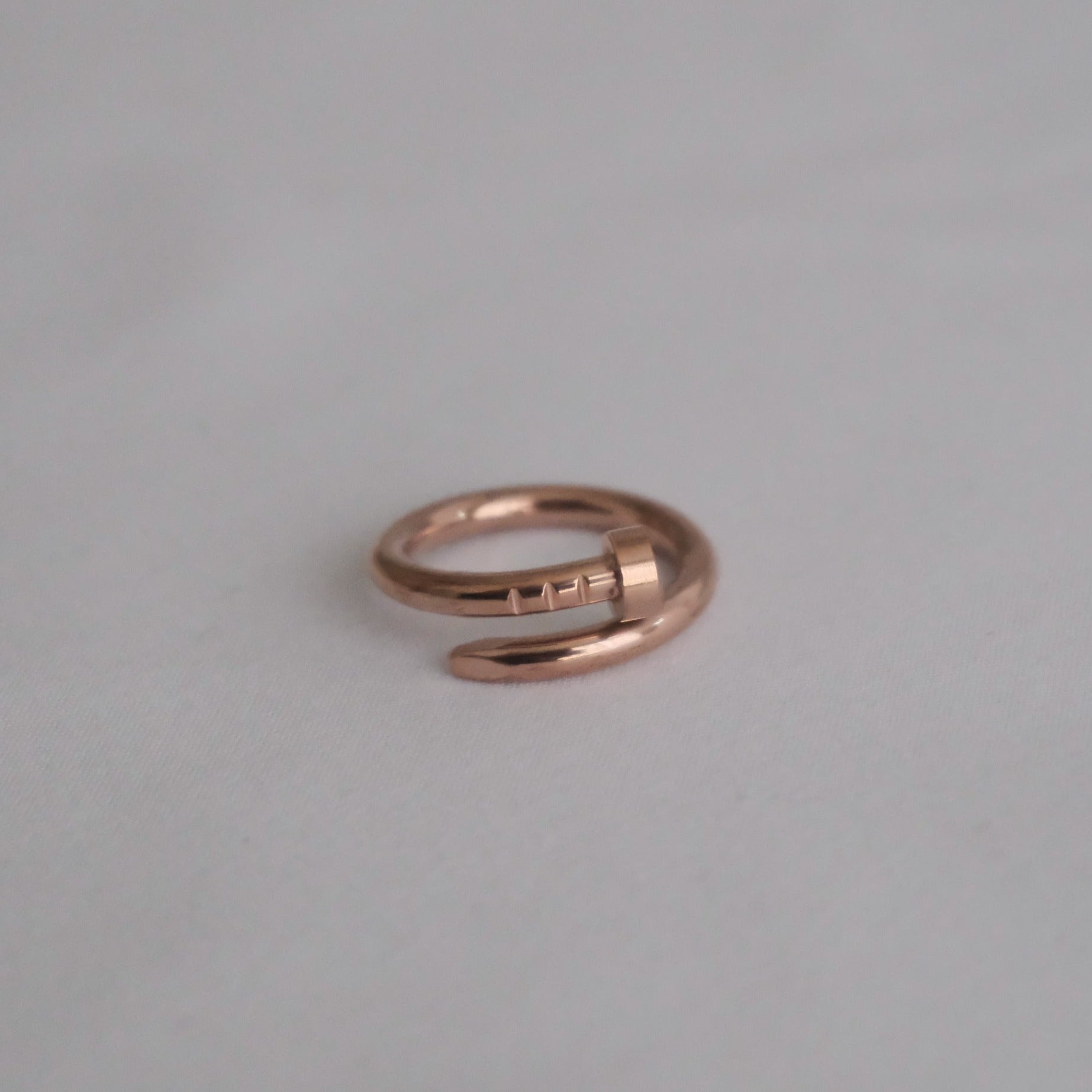 Nail Ring