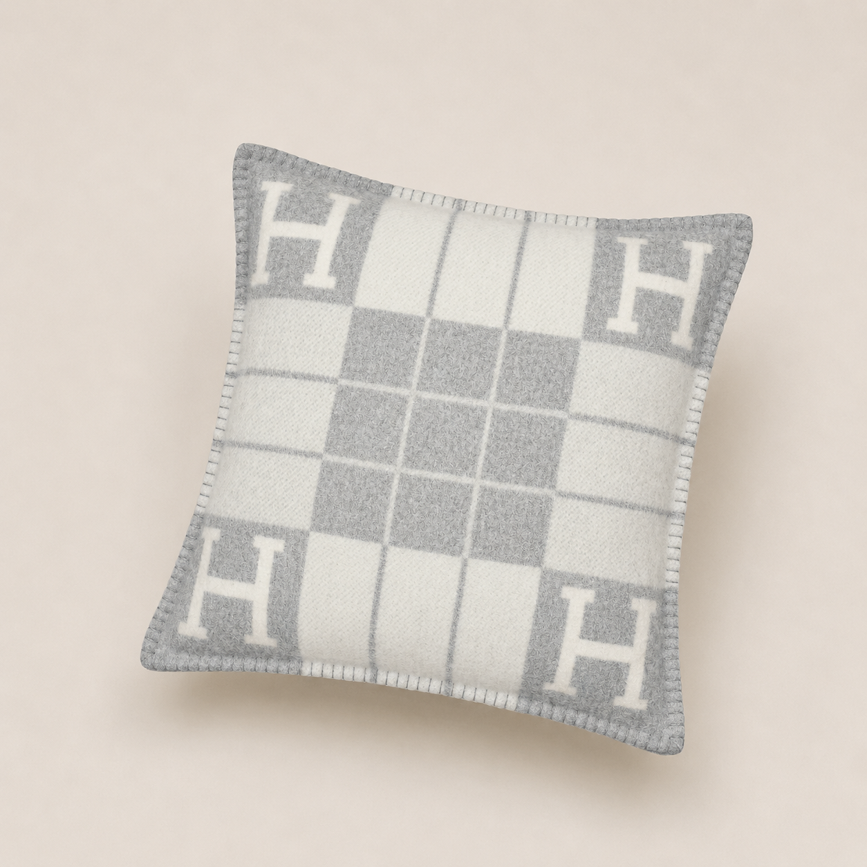 Axis Cushion