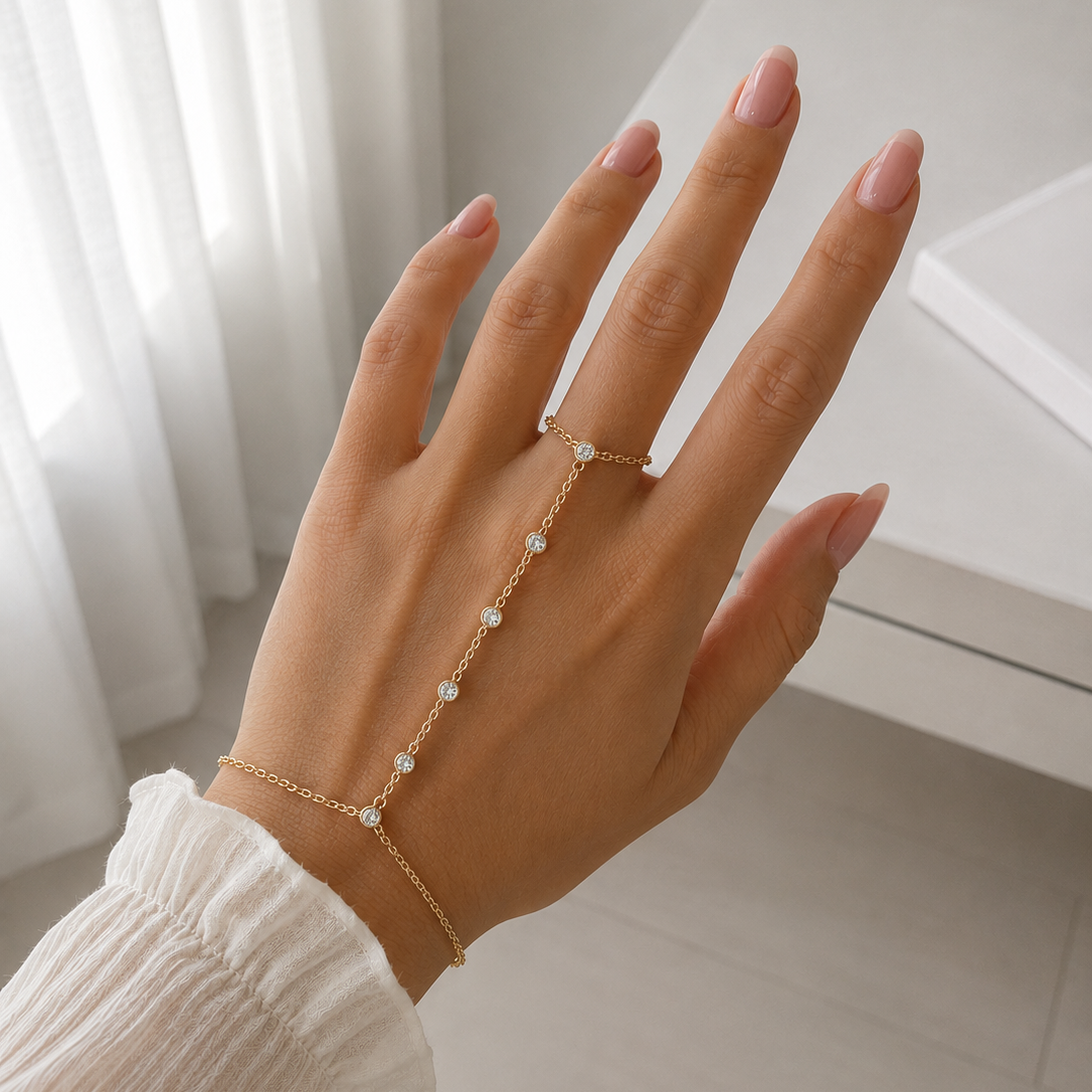 Belle Hand Chain